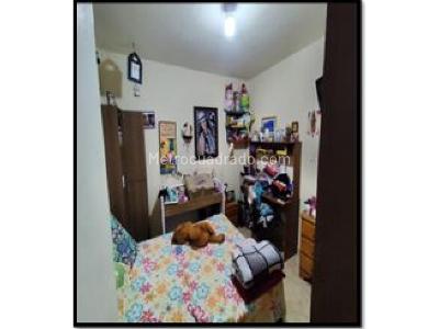 Casa de 4 alcobas en venta en La Pradera, Medellín, 161 m² · foto 16 de 16