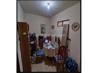 Casa de 4 alcobas en venta en La Pradera, Medellín, 161 m² · foto 4 de 16