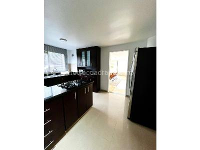 Apartamento en venta en Milla De Oro, Medellín · foto 5 de 14