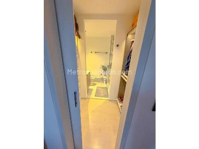 Apartamento de 3 alcobas en venta en El Poblado, Medellín, 65 m² · foto 3 de 8