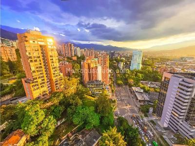 Apartamento de 3 alcobas en venta en El Poblado, Medellín, 65 m² · foto 8 de 8