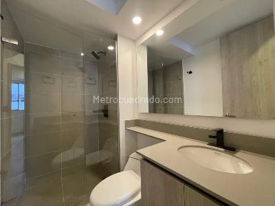 Apartamento en venta en Laureles, Medellín · foto 2 de 11