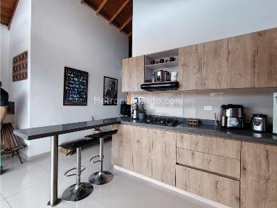 Apartamento de 1 alcoba en venta en Carmelo, Bello, 67 m² · foto 3 de 20