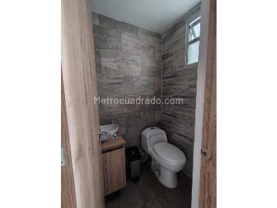 Apartamento de 1 alcoba en venta en Carmelo, Bello, 67 m² · foto 9 de 20