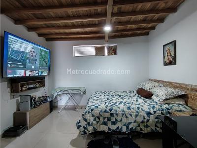 Apartamento de 1 alcoba en venta en Carmelo, Bello, 67 m² · foto 12 de 20