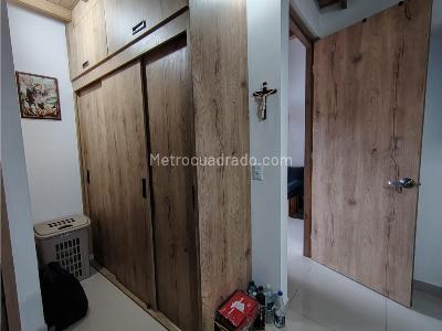 Apartamento de 1 alcoba en venta en Carmelo, Bello, 67 m² · foto 13 de 20