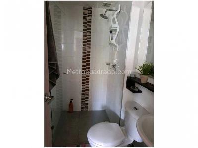 Apartamento de 3 alcobas en venta en Calasanz Parte Alta, Medellín, 62 m² · foto 12 de 14