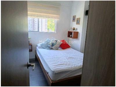 Apartamento de 3 alcobas en venta en Calasanz Parte Alta, Medellín, 62 m² · foto 13 de 14