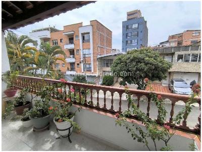 Casa de 3 alcobas en venta en Simon Bolivar, Medellín, 165 m² · foto 4 de 20