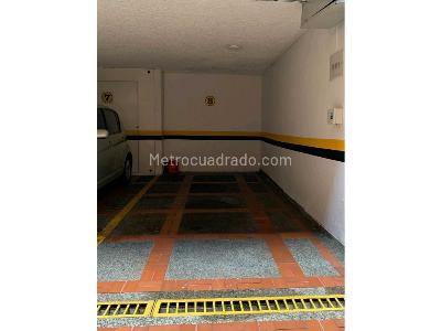 Apartamento de 3 alcobas en venta en El Poblado, Medellín, 196 m² · foto 14 de 20