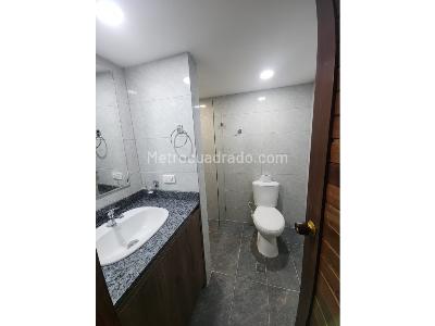 Apartamento de 3 alcobas en venta en Laureles / Occidente, Medellín, 210 m² · foto 5 de 14
