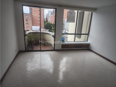 Apartamento de 3 alcobas en venta en Laureles / Occidente, Medellín, 210 m² · foto 7 de 14