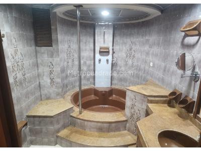 Apartamento de 3 alcobas en venta en Laureles / Occidente, Medellín, 210 m² · foto 10 de 14