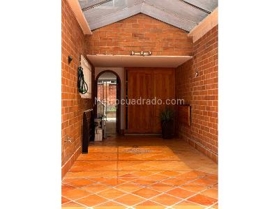 Casa de 3 alcobas en venta en Belen La Mota En La Comuna 16 De Medellin, Medellín, 113 m² · foto 17 de 20