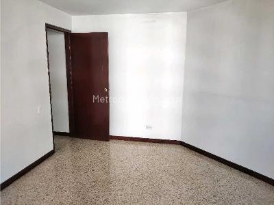 Apartamento en venta en Laureles En Medellin, Medellín · foto 17 de 20