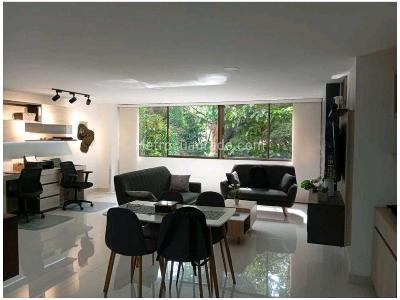 Apartamento en venta en El Poblado, Medellín · foto 2 de 10