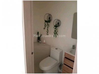 Apartamento en venta en El Poblado, Medellín · foto 4 de 10