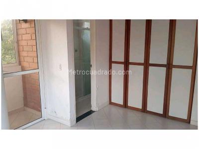 Apartaestudio en venta en Calasanz Parte Baja, Medellín, 70 m² · foto 2 de 7