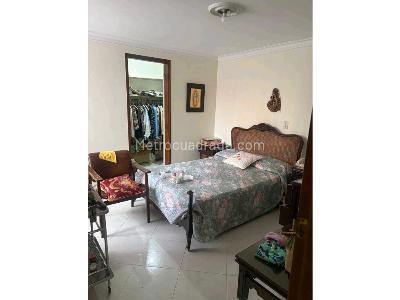 Apartamento de 3 alcobas en venta en La Castellana, Medellín, 90 m² · foto 6 de 9