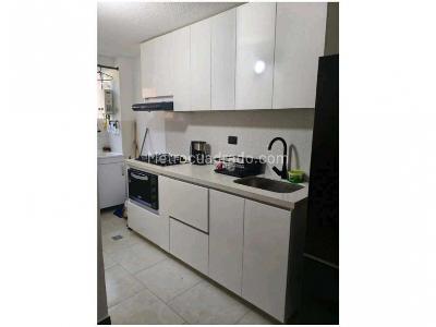 Apartamento en venta en Belen Loma De Los Bernal, Medellín · foto 5 de 12