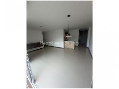 Apartamento de 3 alcobas en venta en Sabaneta, Sabaneta, 107 m² · foto 4 de 20