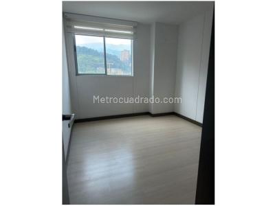 Apartamento de 3 alcobas en venta en Sabaneta, Sabaneta, 107 m² · foto 12 de 20