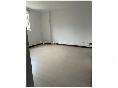 Apartamento de 3 alcobas en venta en Sabaneta, Sabaneta, 107 m² · foto 16 de 20