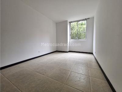 Apartamento de 2 alcobas en venta en El Poblado Castropol, Medellín, 63 m² · foto 7 de 20