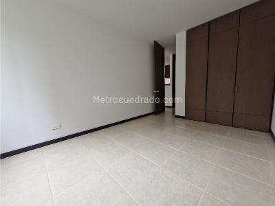 Apartamento de 2 alcobas en venta en El Poblado Castropol, Medellín, 63 m² · foto 9 de 20