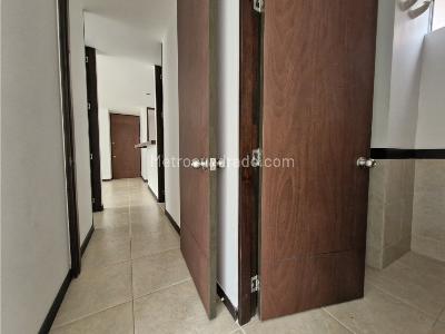 Apartamento de 2 alcobas en venta en El Poblado Castropol, Medellín, 63 m² · foto 20 de 20