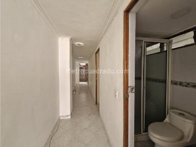 Apartamento en venta en Laureles Las Acacias, Medellín · foto 17 de 20