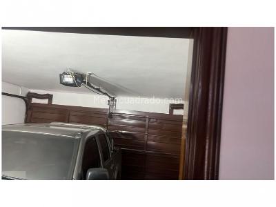 Casa de 5 alcobas en venta en Malibu, Medellín, 220 m² · foto 12 de 15