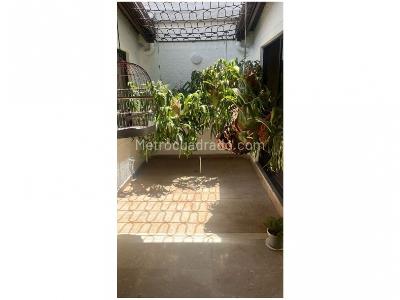 Casa de 5 alcobas en venta en Malibu, Medellín, 220 m² · foto 3 de 15