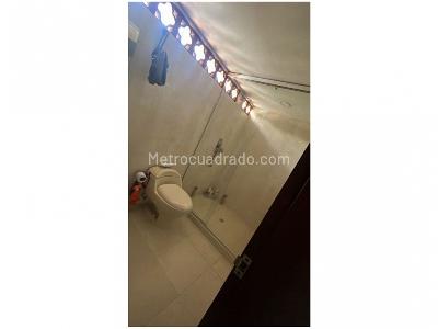 Casa de 5 alcobas en venta en Malibu, Medellín, 220 m² · foto 9 de 15