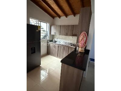 Casa de 4 alcobas en venta en La America, Medellín, 130 m² · foto 4 de 19