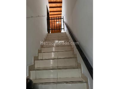 Casa de 4 alcobas en venta en La America, Medellín, 130 m² · foto 5 de 19