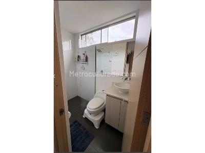Apartamento de 3 alcobas en venta en Cumbres, Envigado, 98 m² · foto 4 de 13