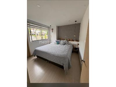 Apartamento de 3 alcobas en venta en Cumbres, Envigado, 98 m² · foto 5 de 13