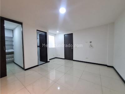 Apartamento de 3 alcobas en venta en Cabañitas, Bello, 97 m² · foto 18 de 20