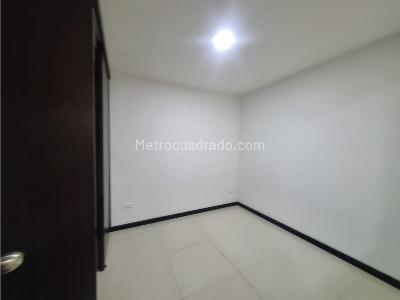 Apartamento de 3 alcobas en venta en Cabañitas, Bello, 97 m² · foto 20 de 20