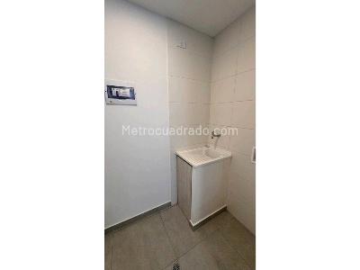 Apartamento de 3 alcobas en venta en Los Colores Noroccidente, Medellín, 76 m² · foto 18 de 20