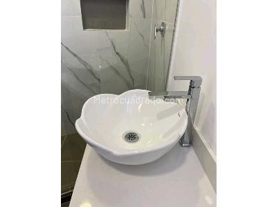 Apartamento de 3 alcobas en venta en La America / Danubio, Medellín, 77 m² · foto 7 de 20