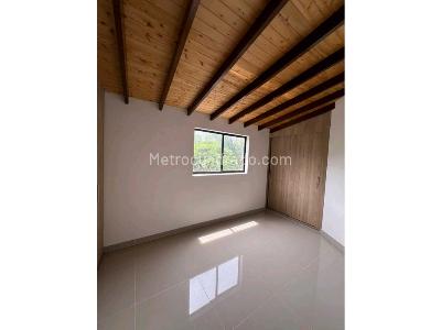 Apartamento de 3 alcobas en venta en La America / Danubio, Medellín, 77 m² · foto 16 de 20