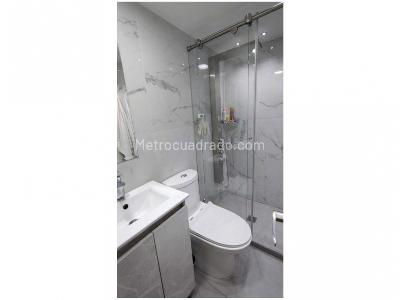 Casa de 3 alcobas en venta en Loma De Los Bernal, Medellín, 228 m² · foto 4 de 20