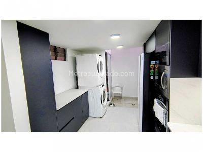 Casa de 3 alcobas en venta en Loma De Los Bernal, Medellín, 228 m² · foto 8 de 20