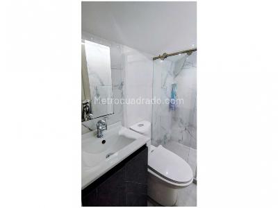 Casa de 3 alcobas en venta en Loma De Los Bernal, Medellín, 228 m² · foto 20 de 20