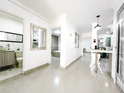 Apartamento de 3 alcobas en venta en Calasanz, Medellín, 91 m² · foto 6 de 20
