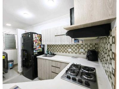 Apartamento de 3 alcobas en venta en Calasanz, Medellín, 91 m² · foto 8 de 20