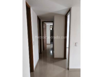 Apartamento de 3 alcobas en venta en El Trapiche, Bello, 65 m² · foto 11 de 11