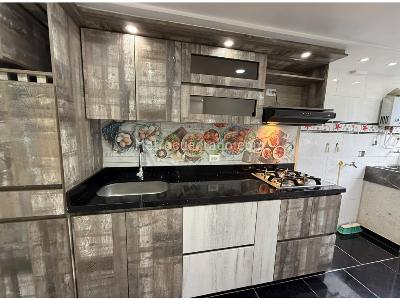 Apartamento de 2 alcobas en venta en Robledo Las Margaritas, Medellín, 40 m² · foto 2 de 14